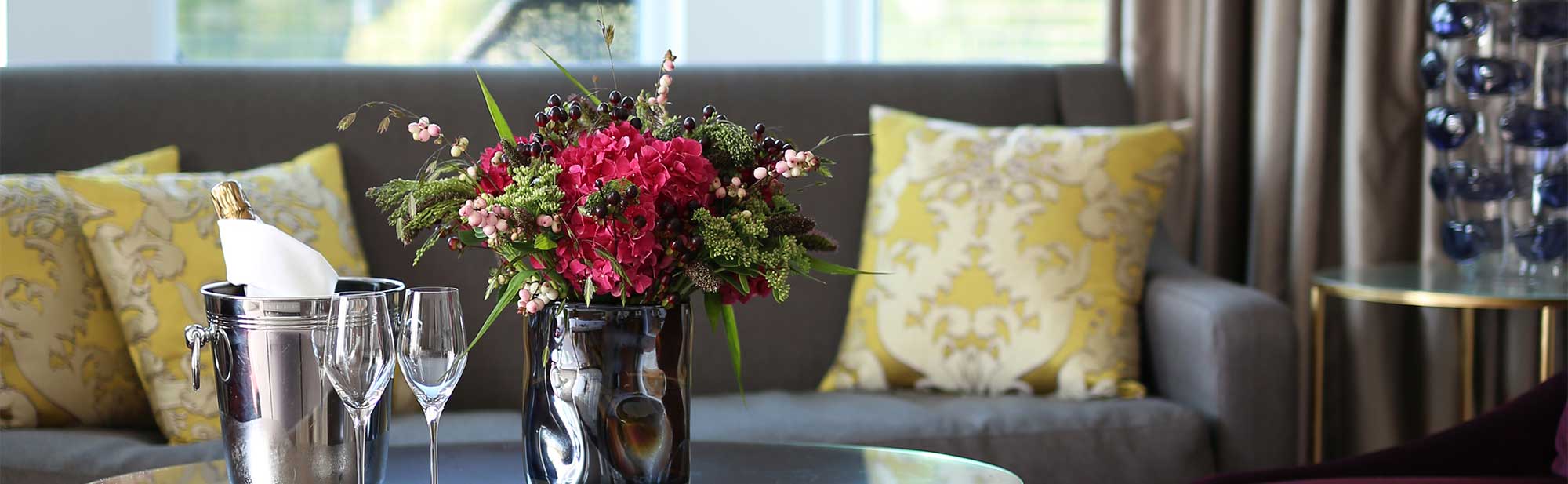 Junior Suites with Balcony at Hotel Continental